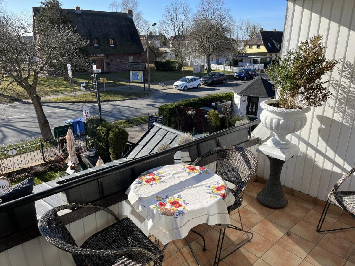 Cafesahne U Pension Dranske Exterior photo
