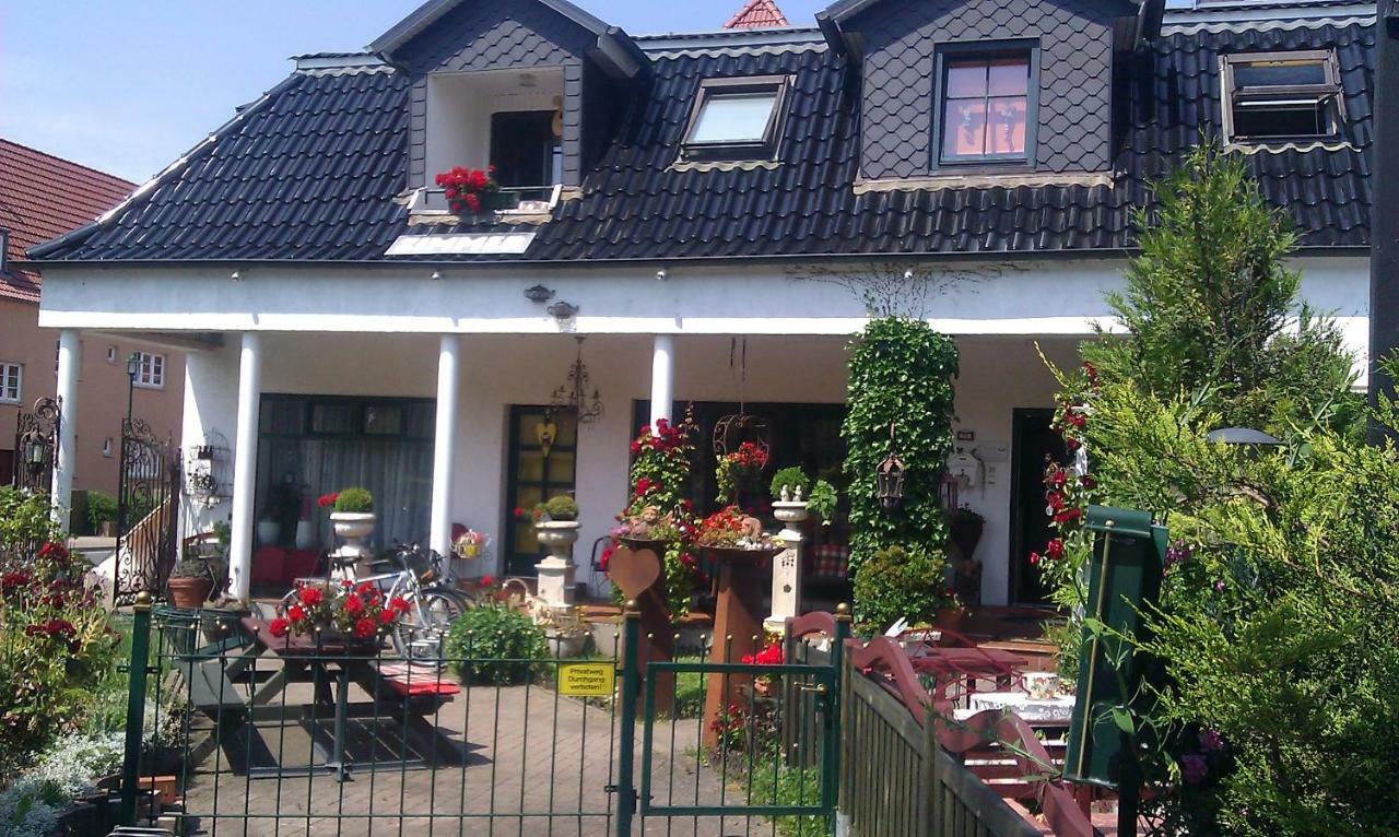Cafesahne U Pension Dranske Exterior photo